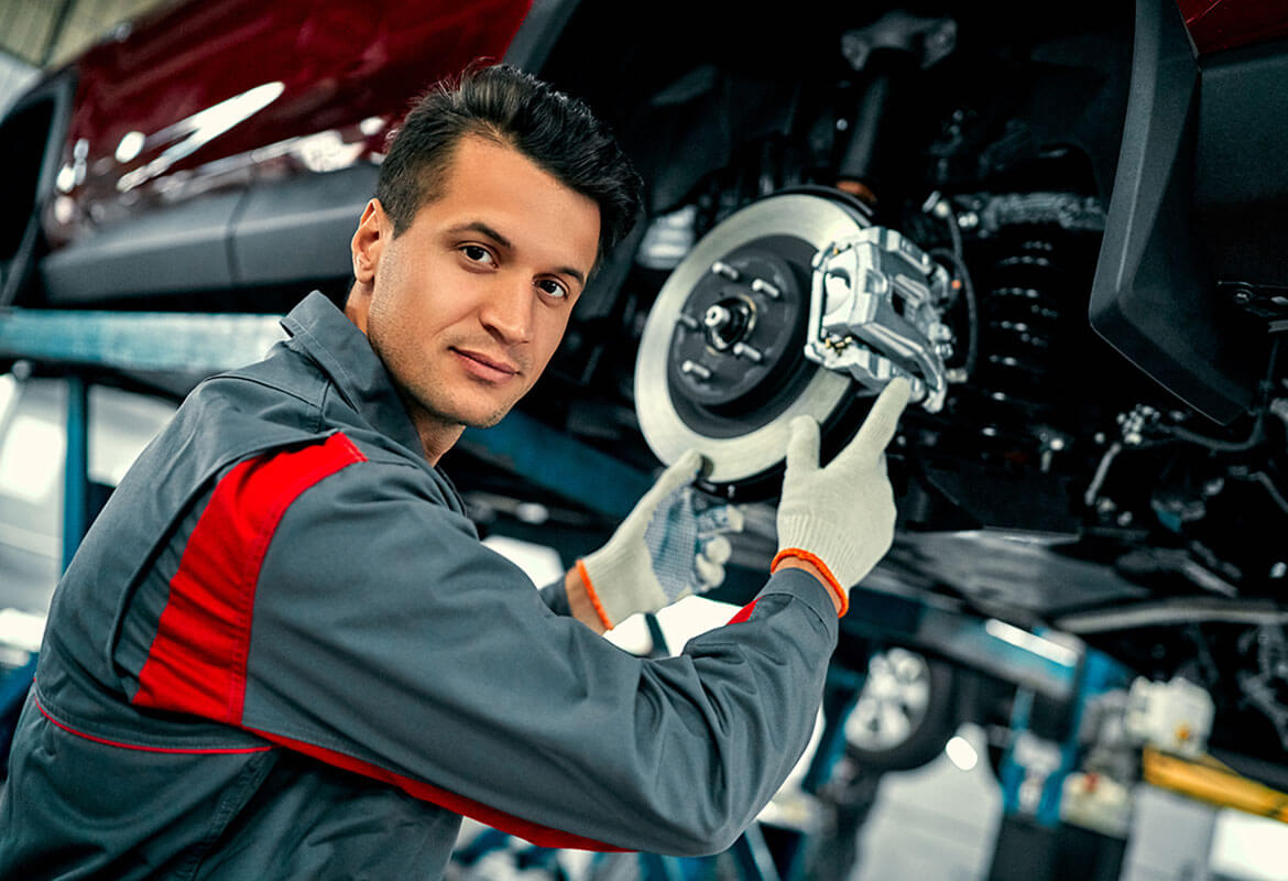 Avoid Used Car Buying Mistakes with a Comprehensive Vehicle Inspection Report